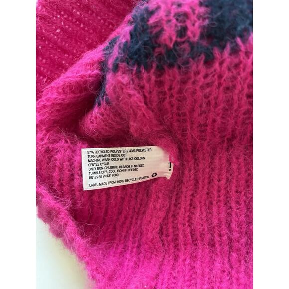 A New Day Fuzzy Crewneck Sweater Women M Pink Fair Isle Cozy Soft Cabincore - Picture 7 of 8